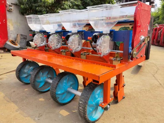 Device For Making Planting Rows 4 Rows Tractor Support Sunflower Seed Planter Machine for Sale